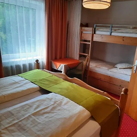 Pensjonat Landgasthof Hubertusstubn 3*