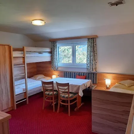 Pensjonat Landgasthof Hubertusstubn 3*