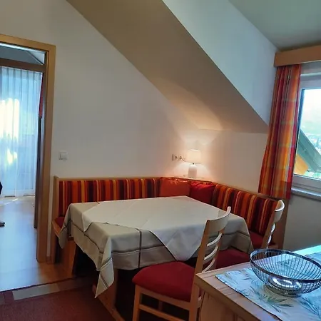 Pensjonat Landgasthof Hubertusstubn St. Michael im Lungau