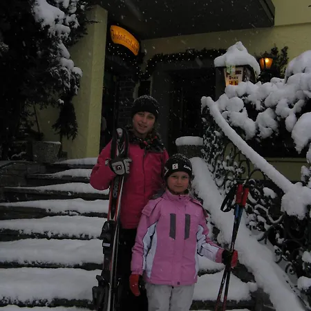 Pensjonat Landgasthof Hubertusstubn 3*