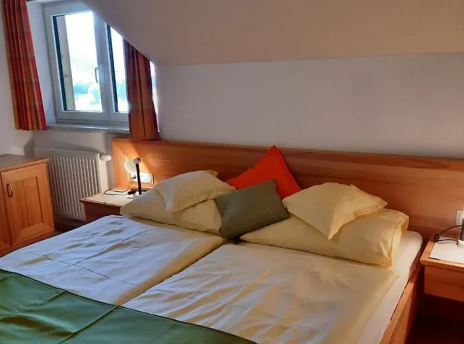 Landgasthof Hubertusstubn Konukevi 3*