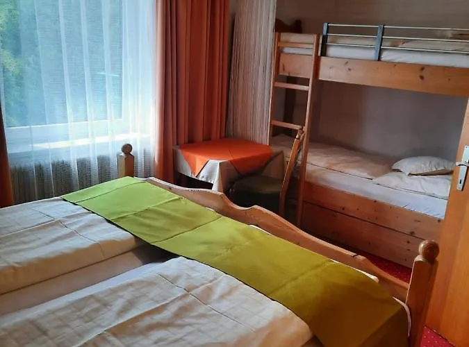 Konukevi Landgasthof Hubertusstubn 3*