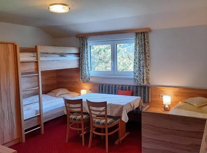Konukevi Landgasthof Hubertusstubn 3*