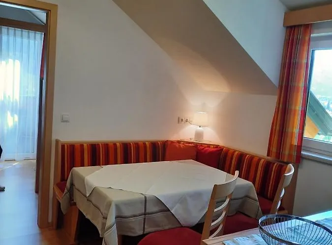 Konukevi Landgasthof Hubertusstubn Sankt Michael im Lungau