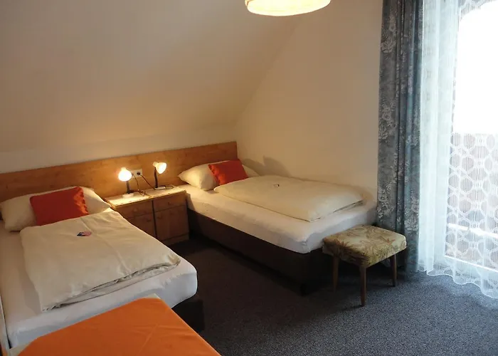 Landgasthof Hubertusstubn Konukevi 3*